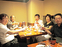 全国の日本酒を傍に懇談　福祉文化部「日本酒の会」に25人が参加画像