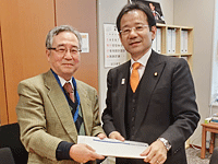 鈴木 寛 議員写真 鈴木 寛 議員写真