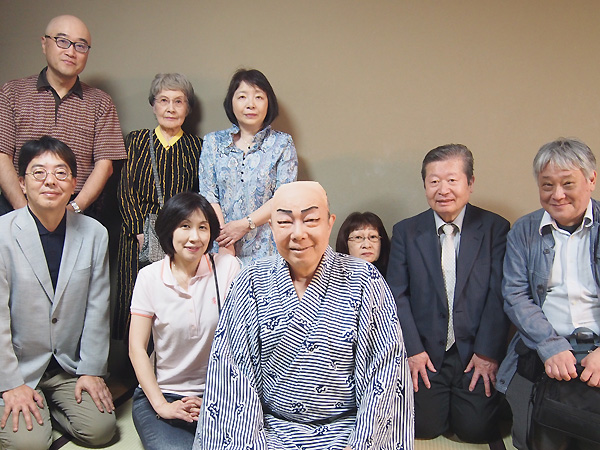 楽屋を訪問の様子