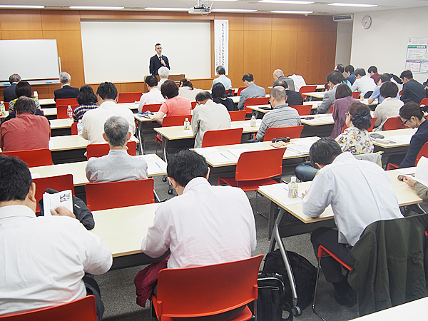 憲法学習会の様子