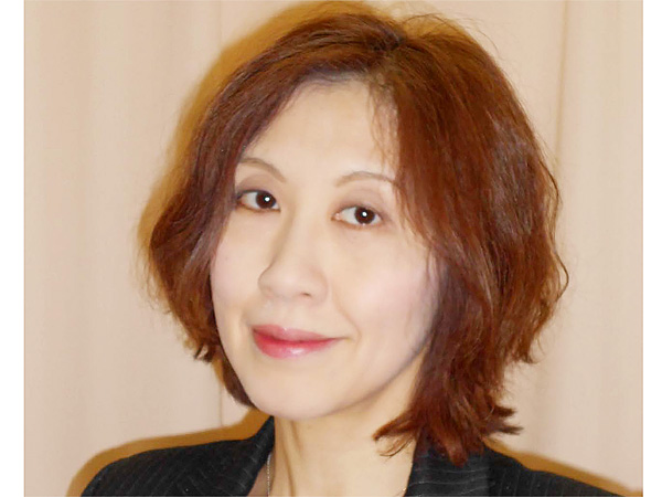 副会長 田中 眞希 副会長 田中 眞希