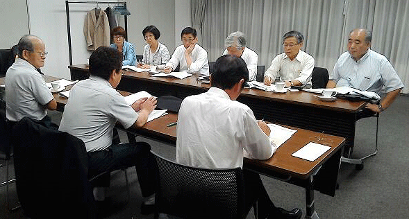 荒川区議会議員と懇談2016