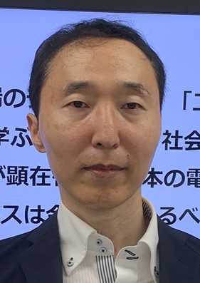 牟田 学 氏