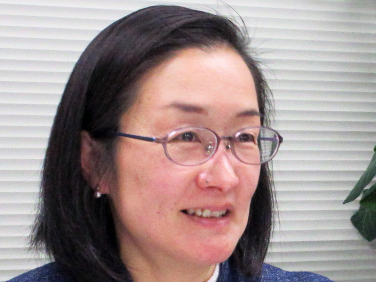 講師写真サムネ
